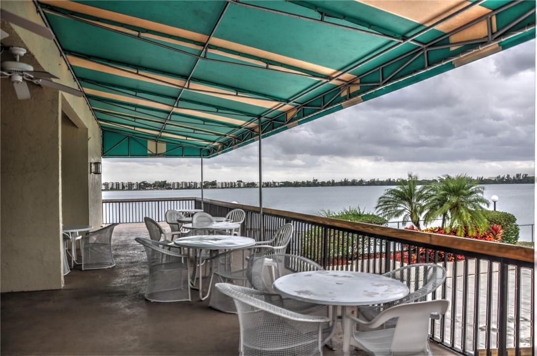 Lake Emerald Condominiums - Residential