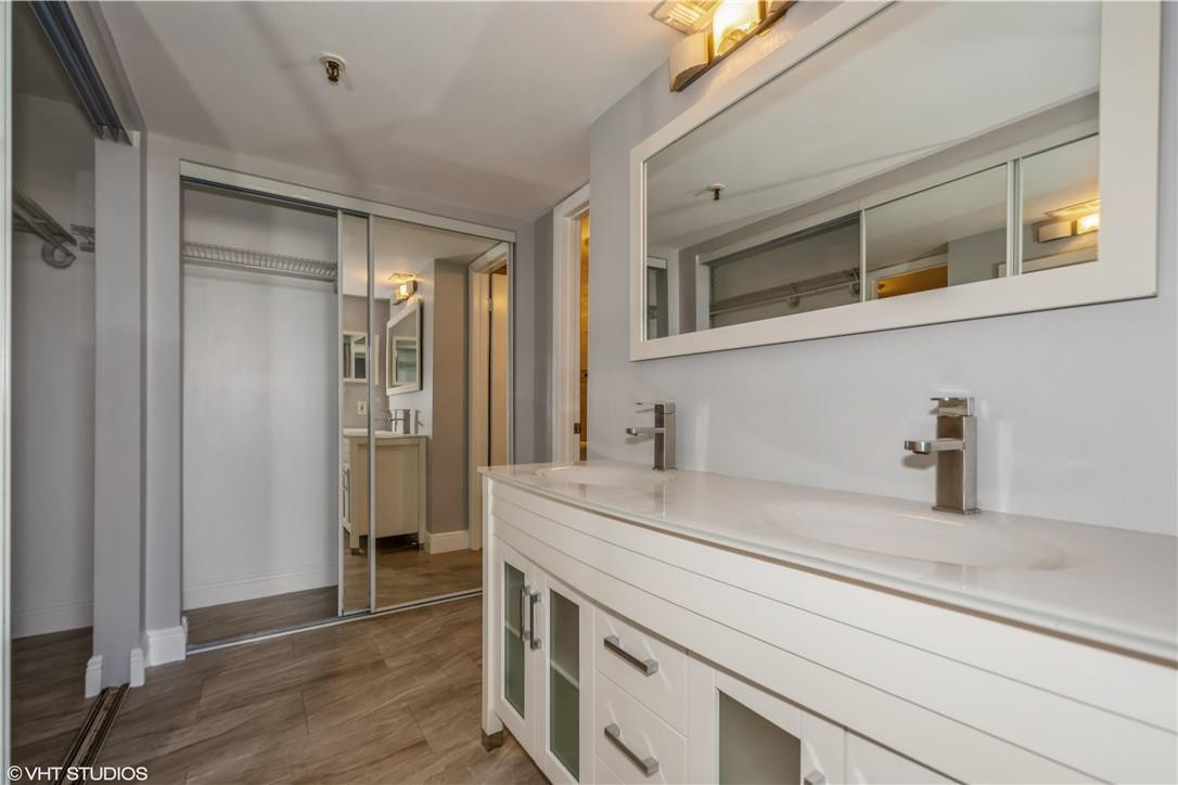 Lake Emerald Condominiums - Residential