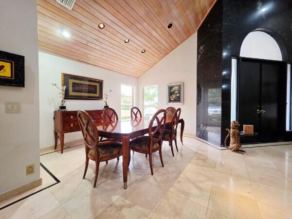 56 Northwoods Lane