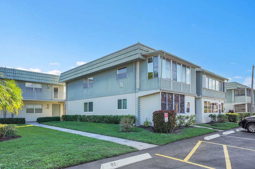 Photo of 646 Flanders N, Delray Beach, FL 33484 (MLS # R11138300)