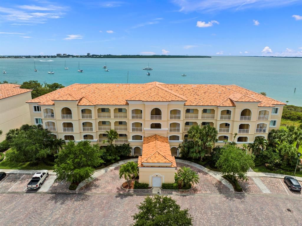 Photo of 26 Harbour Isle Drive W #204, Fort Pierce, FL 34949 (MLS # R10790007)