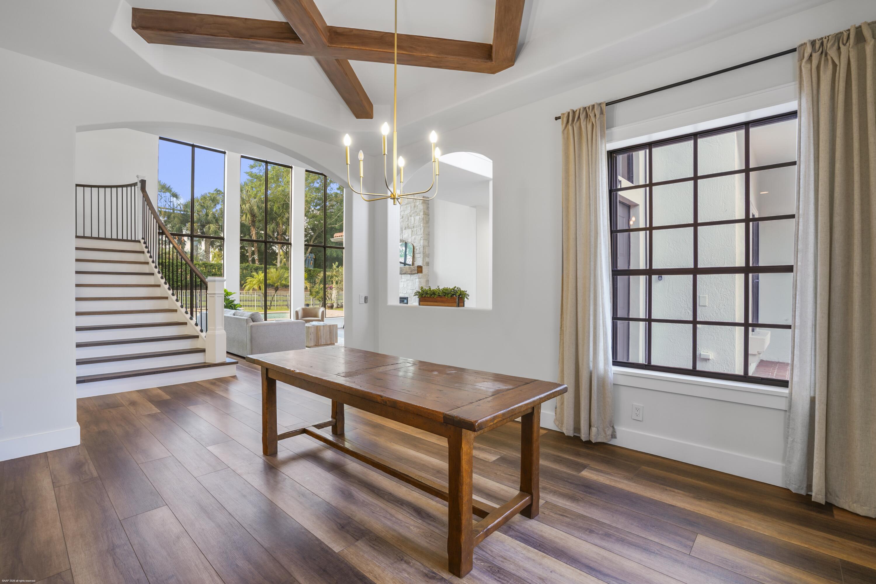 EQUESTRIAN CLUB - Residential