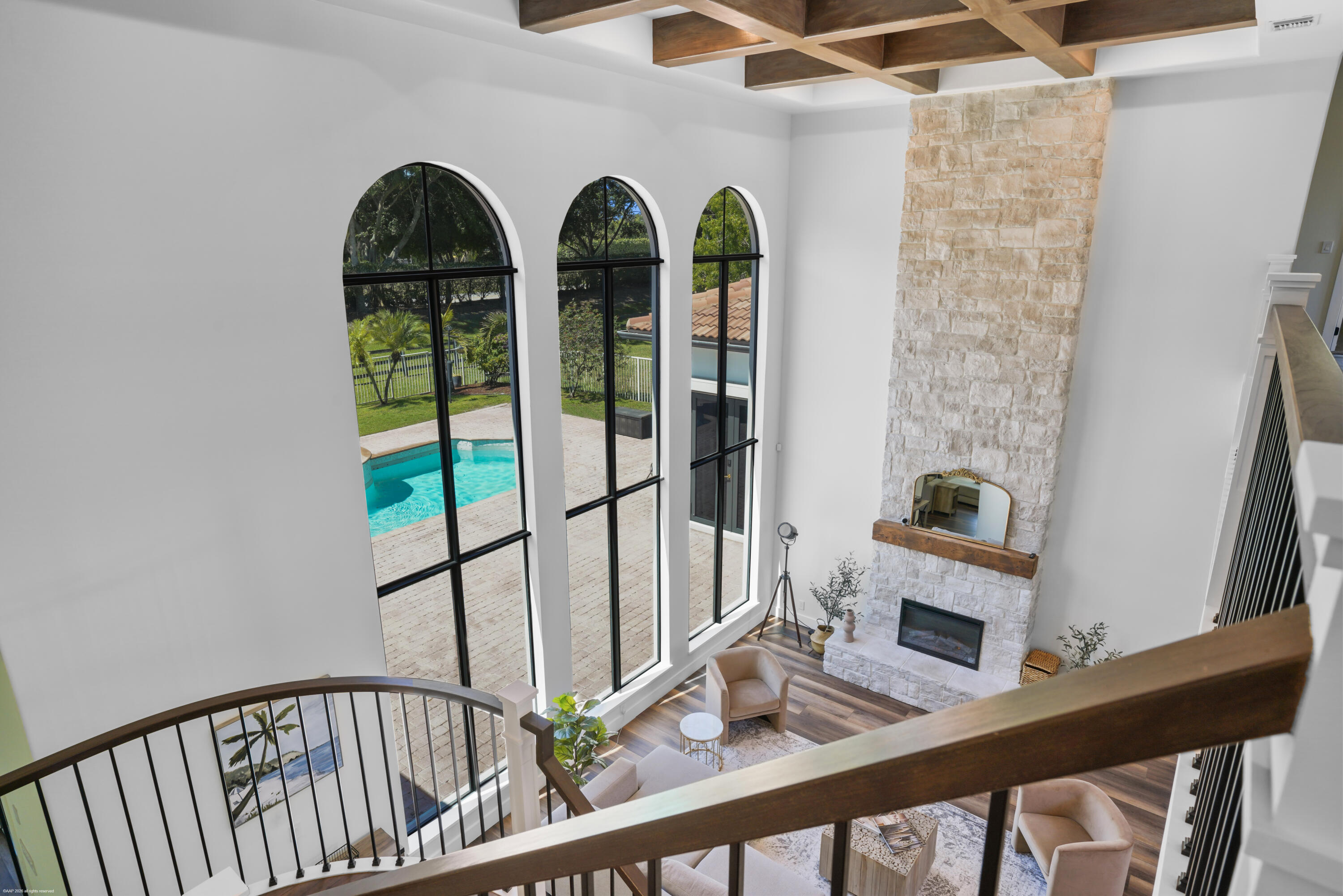 EQUESTRIAN CLUB - Residential
