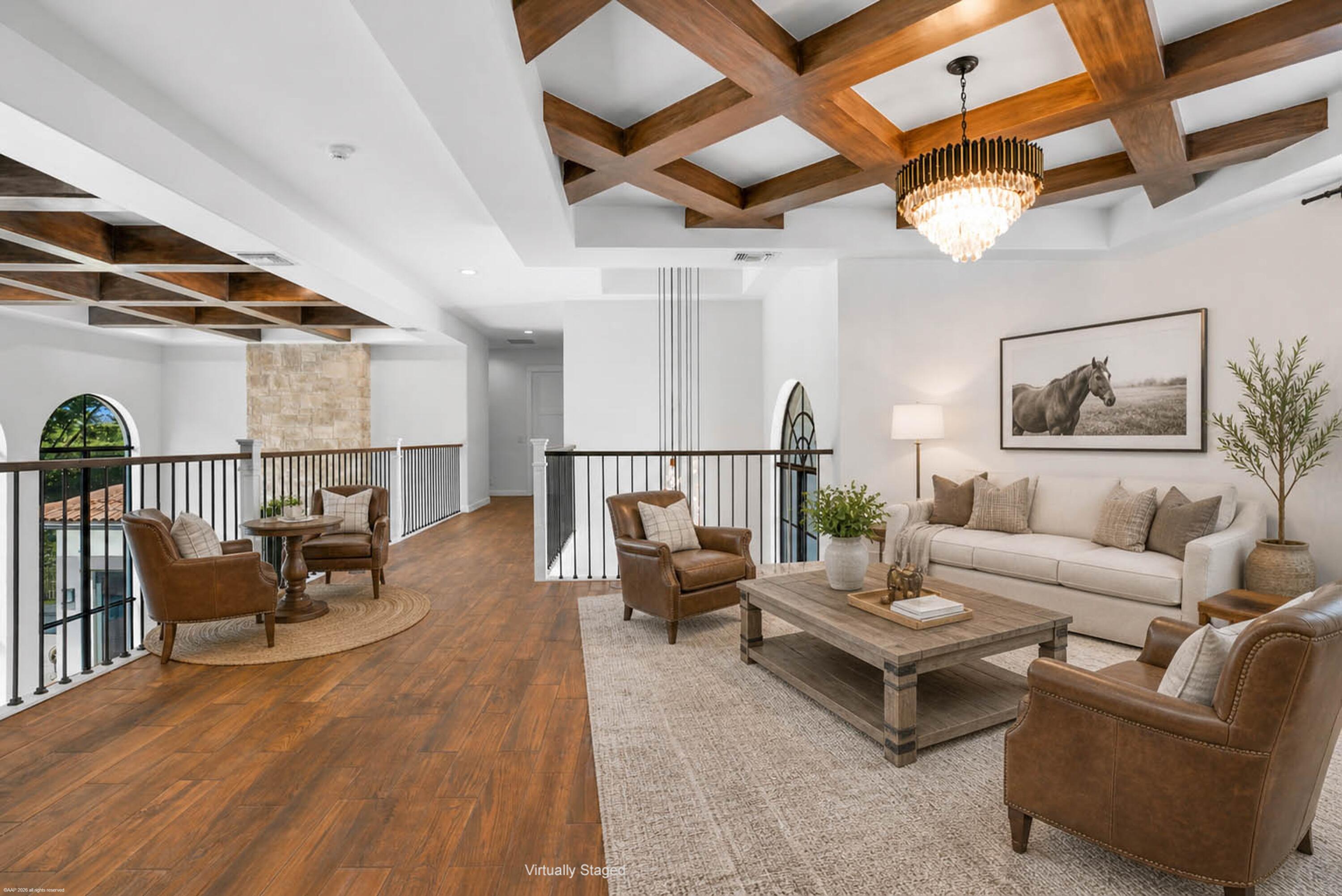 EQUESTRIAN CLUB - Residential
