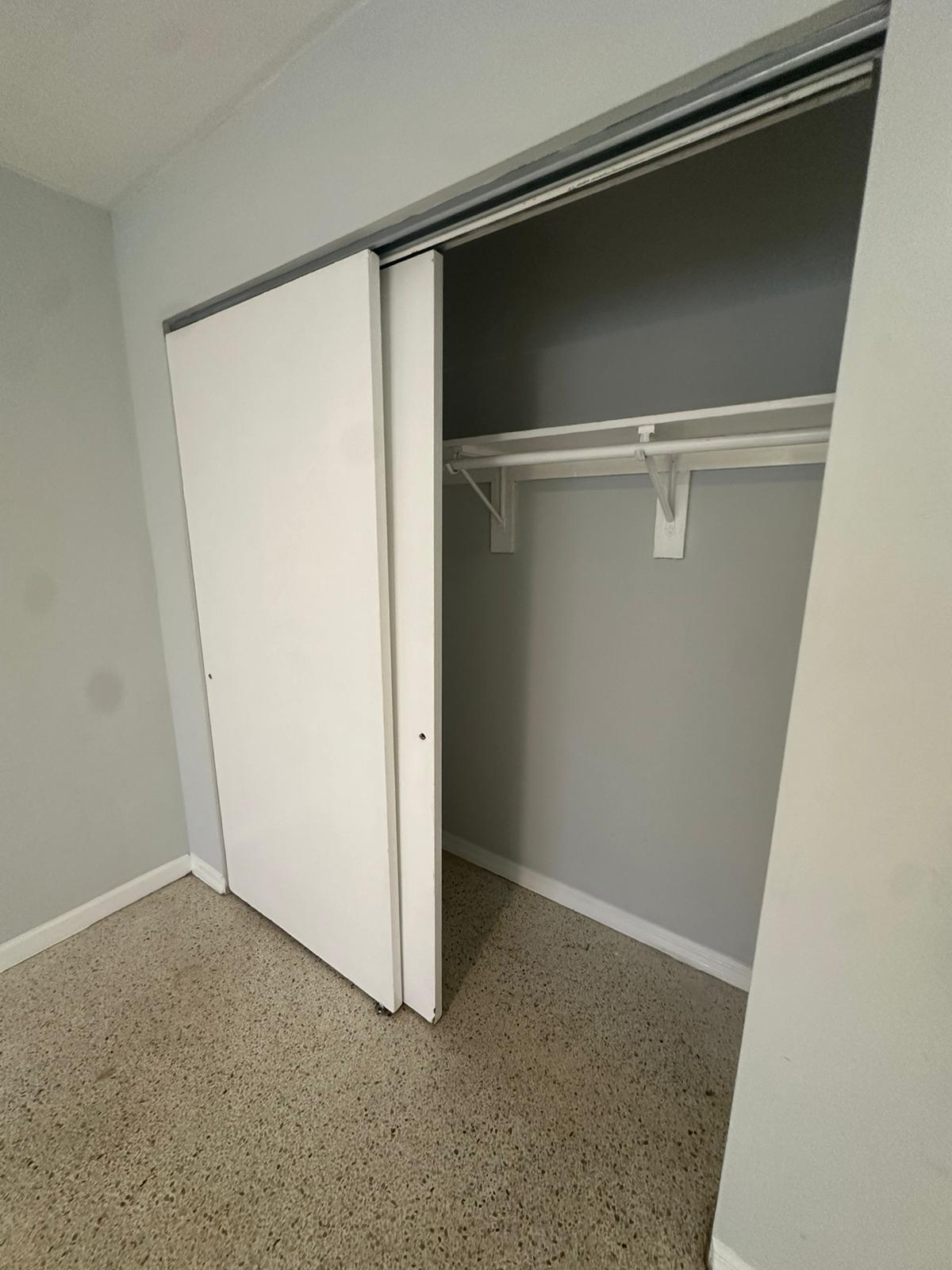 COLONIAL ESTS - Residential Income