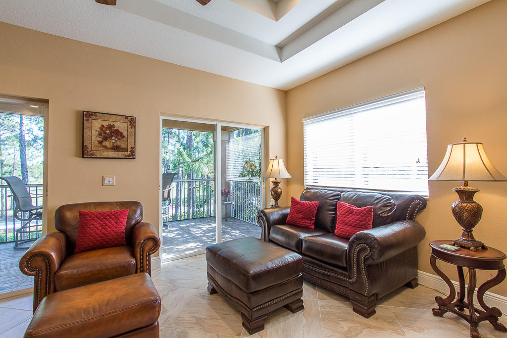 CASTLE PINES CONDOMINIUM - Residential Lease