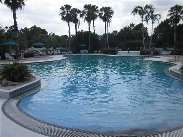 CASTLE PINES CONDOMINIUM - Residential Lease