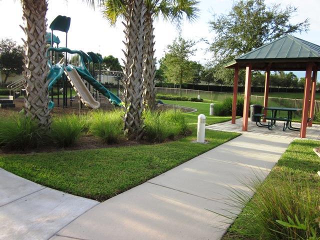 CASTLE PINES CONDOMINIUM - Residential Lease