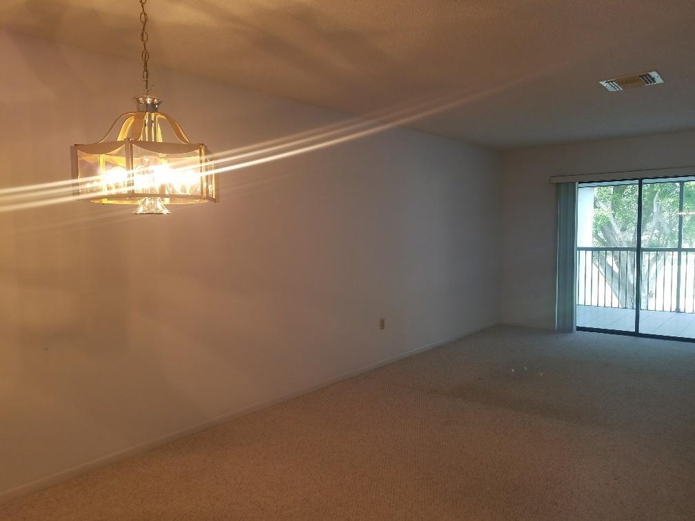 Stratford At Hunters Run Condo - Residential