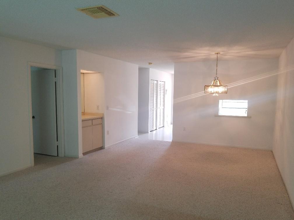 Stratford At Hunters Run Condo - Residential