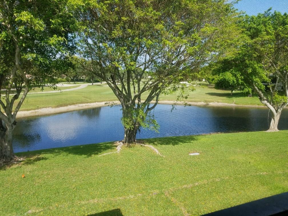 Stratford At Hunters Run Condo - Residential