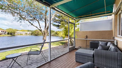 Tiny photo for 638 N University Drive, Plantation, FL 33324 (MLS # B26013557)
