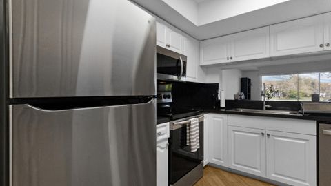 Tiny photo for 638 N University Drive, Plantation, FL 33324 (MLS # B26013557)