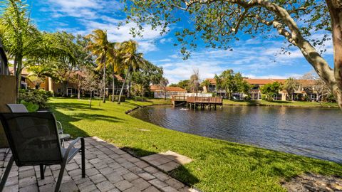 Tiny photo for 638 N University Drive, Plantation, FL 33324 (MLS # B26013557)