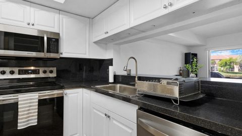 Tiny photo for 638 N University Drive, Plantation, FL 33324 (MLS # B26013557)