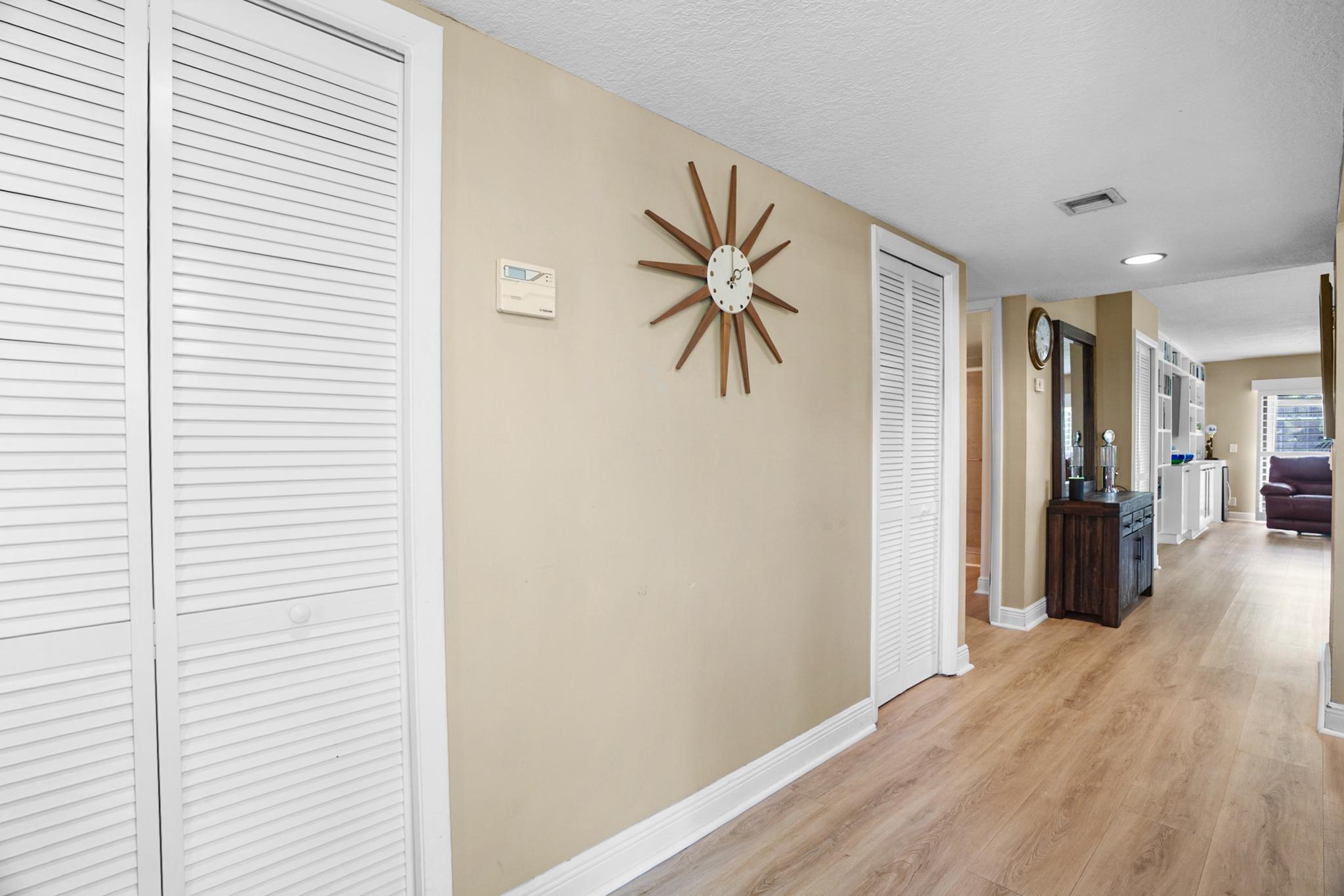 410 Lakeview Dr 104