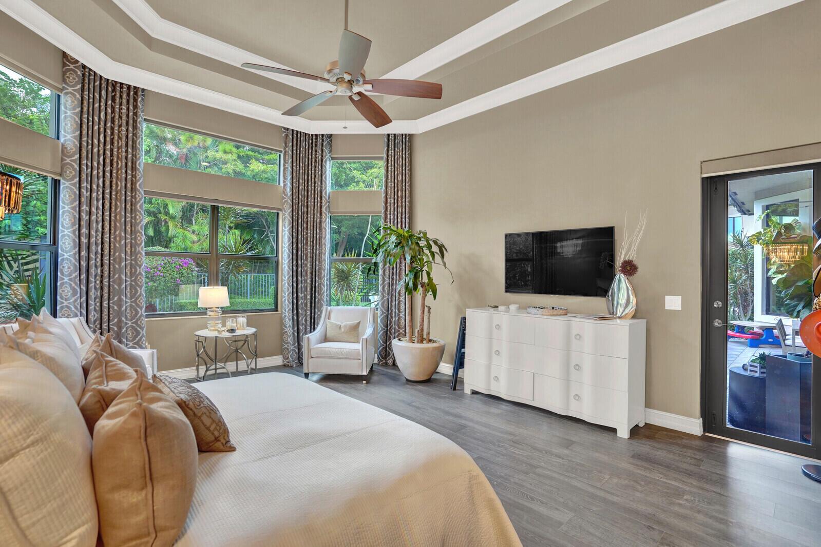 THE BRIDGES - Residential