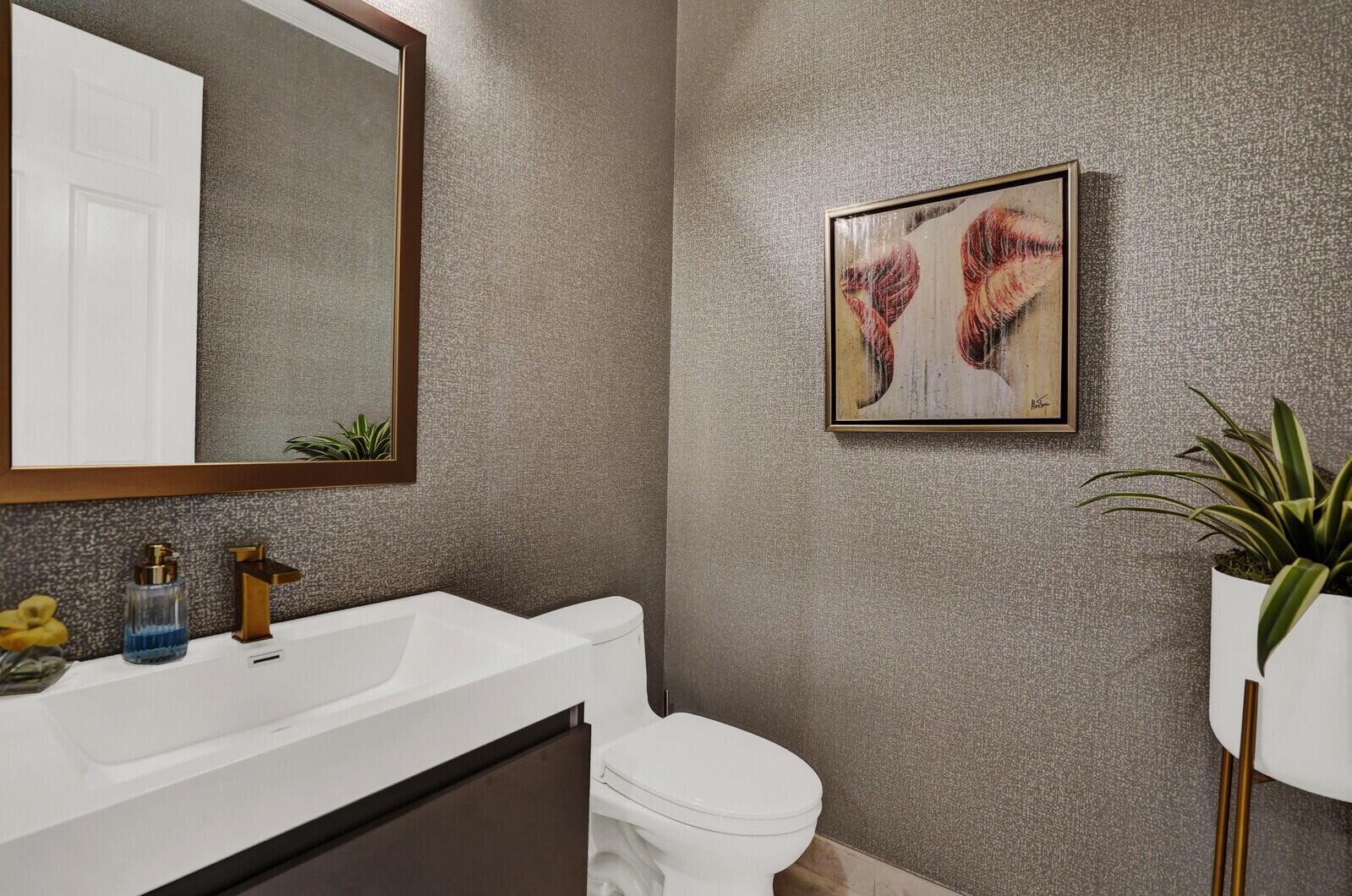 THE BRIDGES - Residential