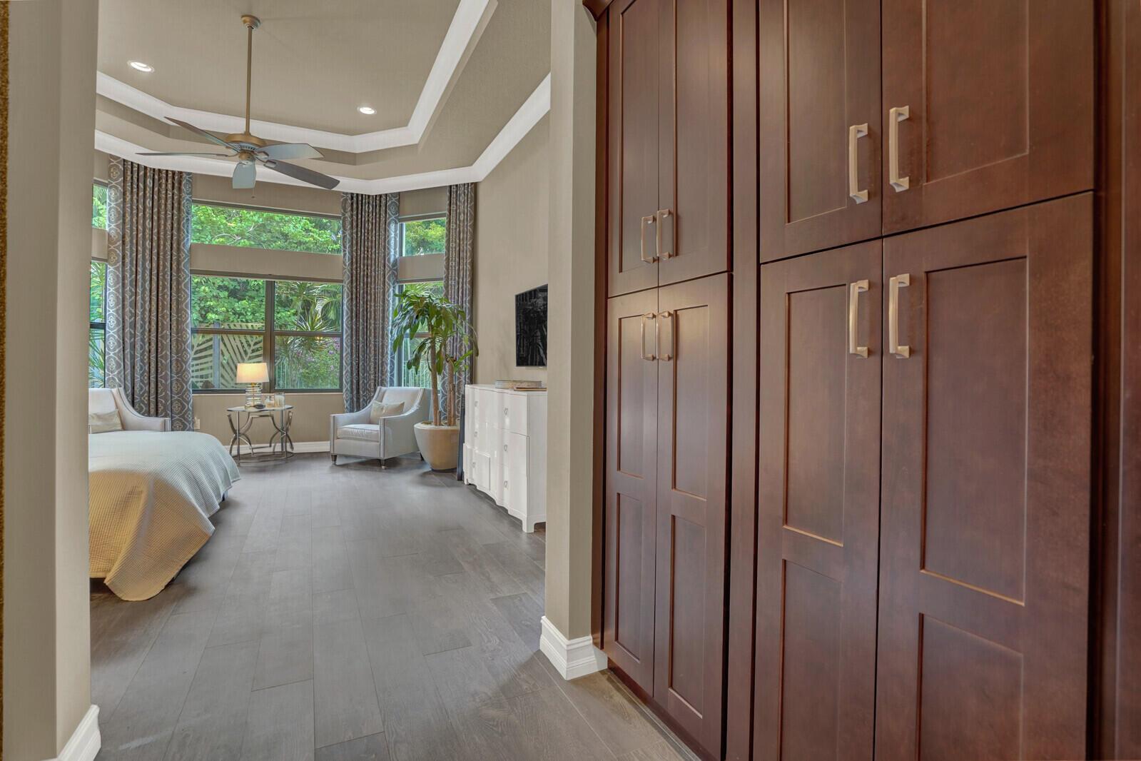 THE BRIDGES - Residential