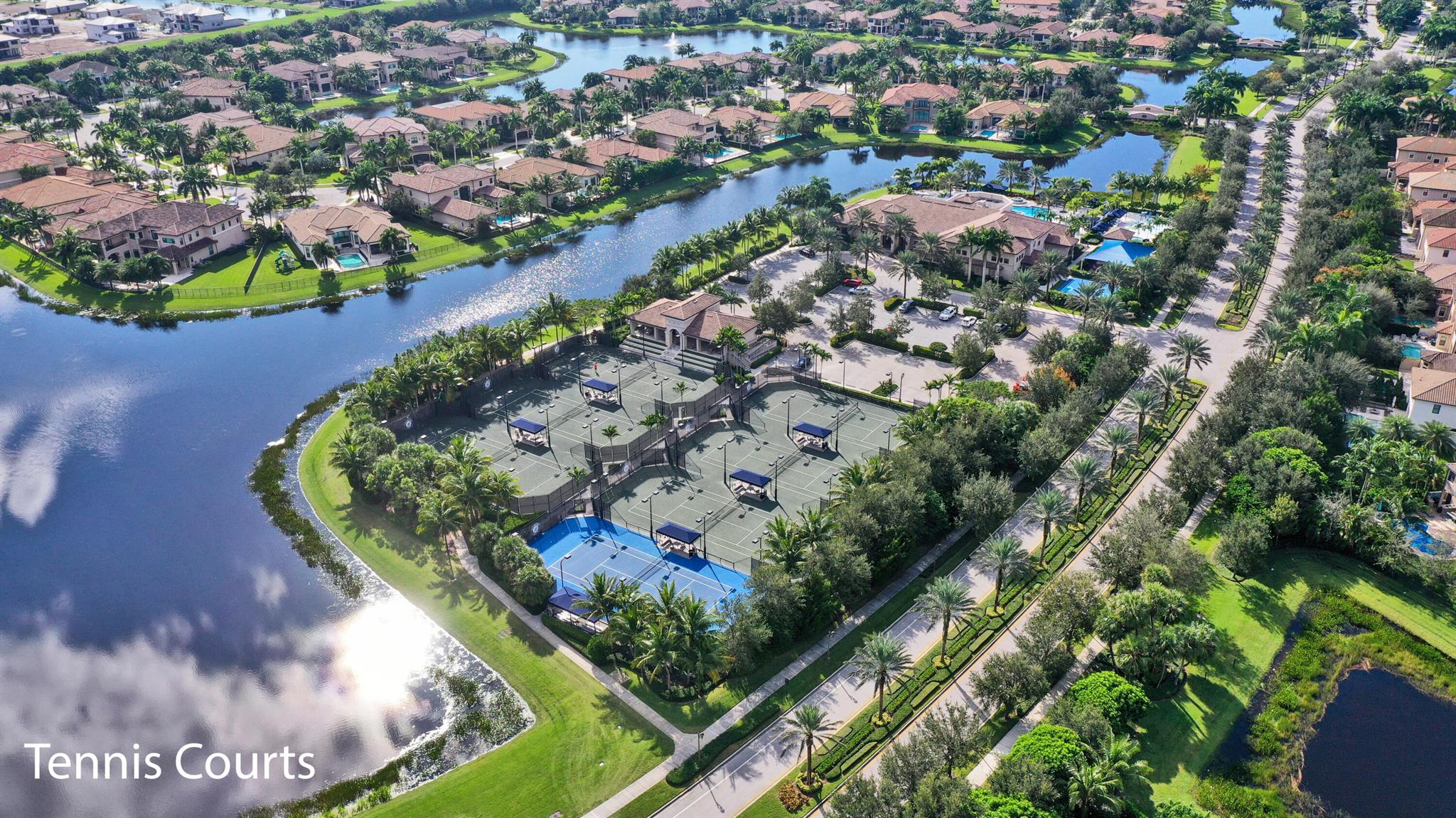 THE BRIDGES - Residential