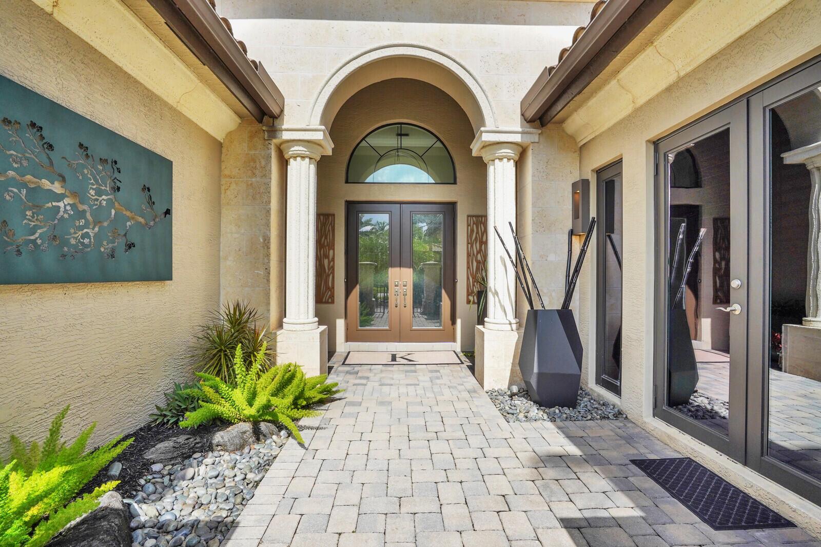 THE BRIDGES - Residential