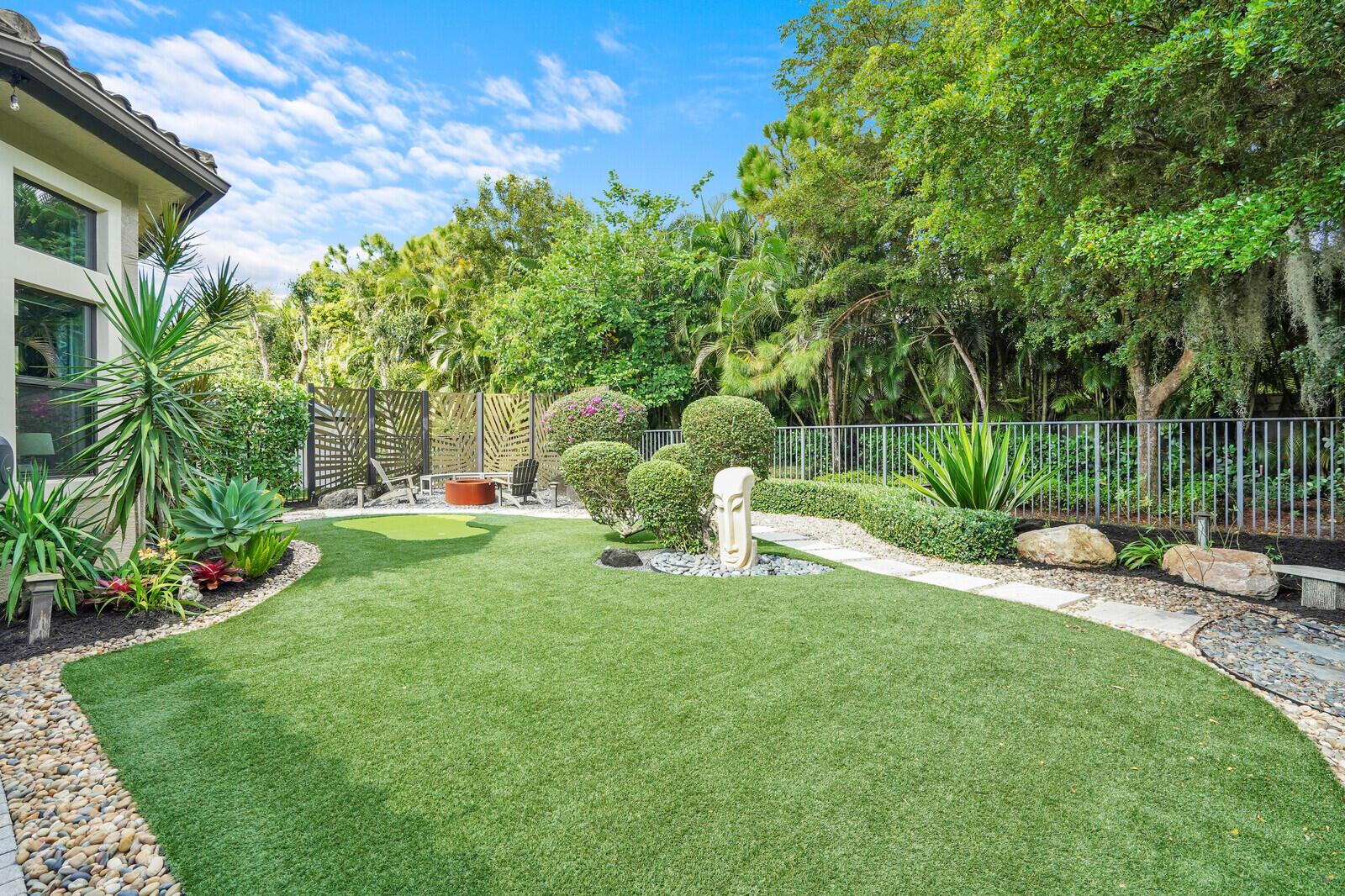 THE BRIDGES - Residential