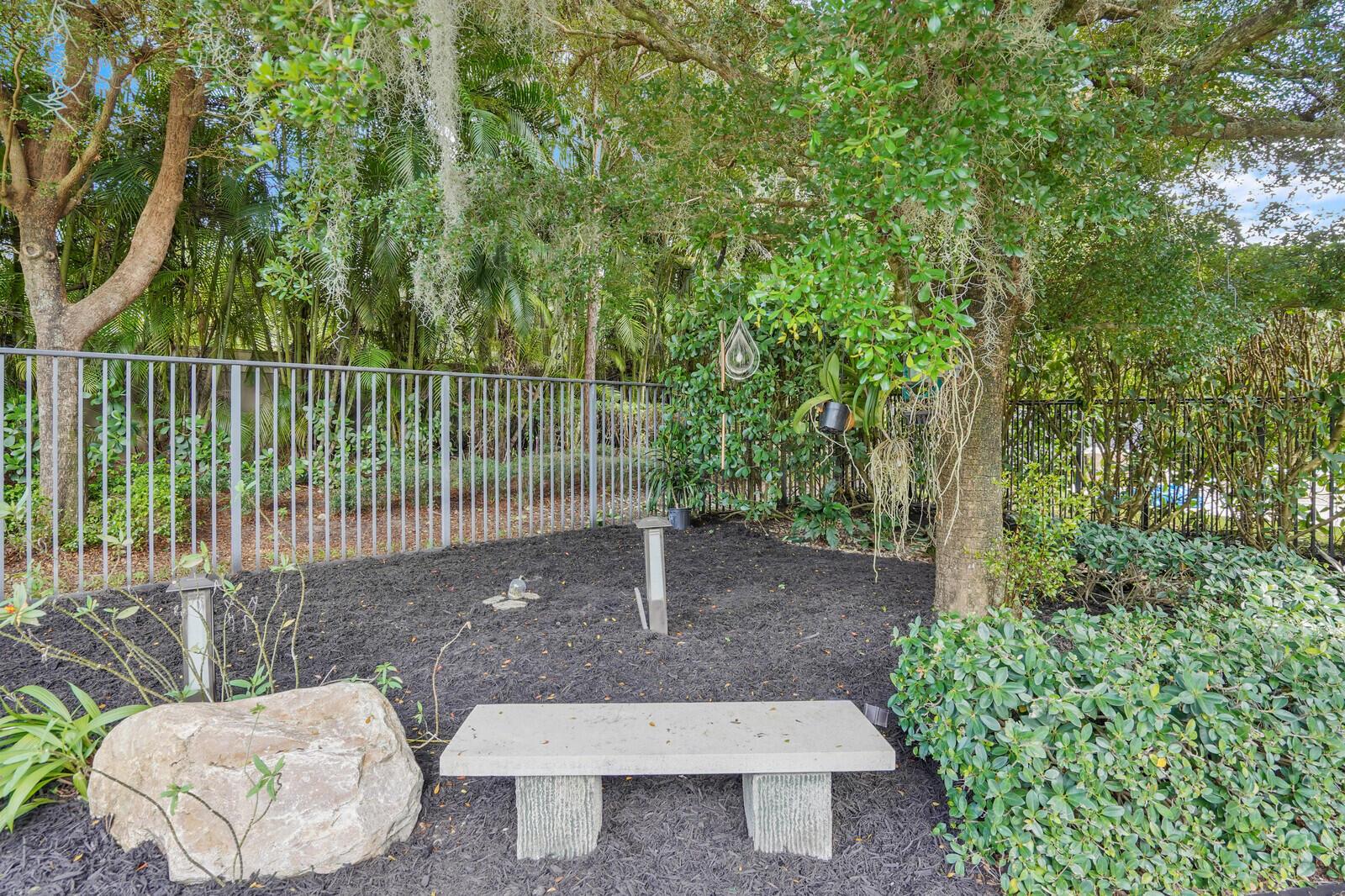 THE BRIDGES - Residential