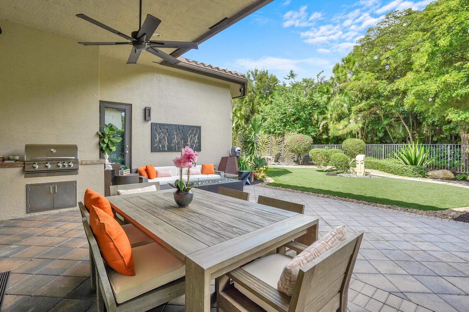 THE BRIDGES - Residential