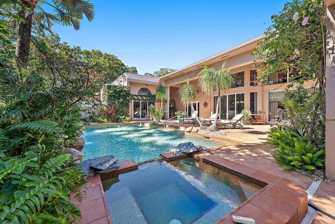 Admirals Cove - Residential