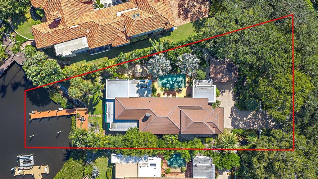 Photo of 404 Mariner Drive, Jupiter, FL 33477 (MLS # R11138269)