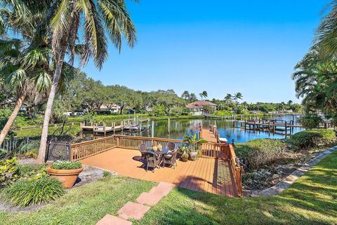 Photo of 404 Mariner Drive, Jupiter, FL 33477 (MLS # R11138269)