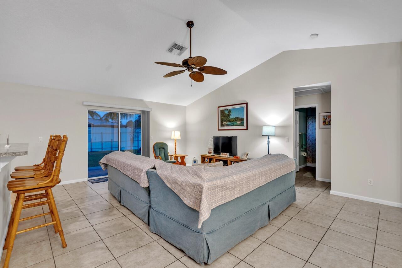 PORT ST LUCIE SECTION 25 - Residential