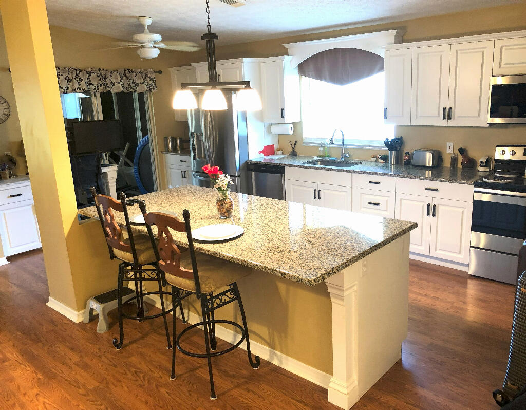 SPANISH LAKES FAIRWAYS NE PHASE - Residential