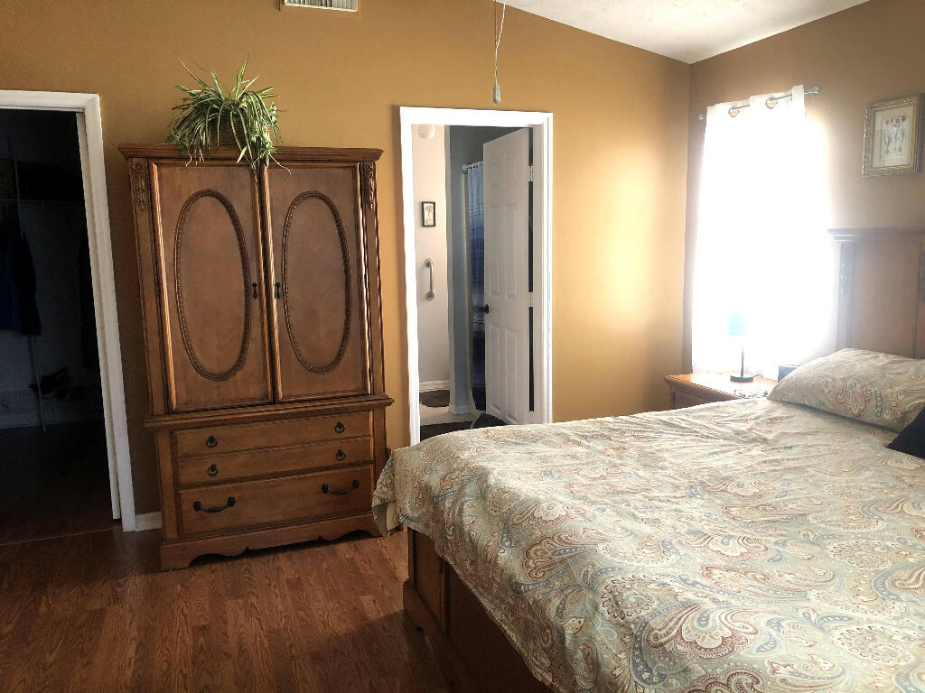 SPANISH LAKES FAIRWAYS NE PHASE - Residential