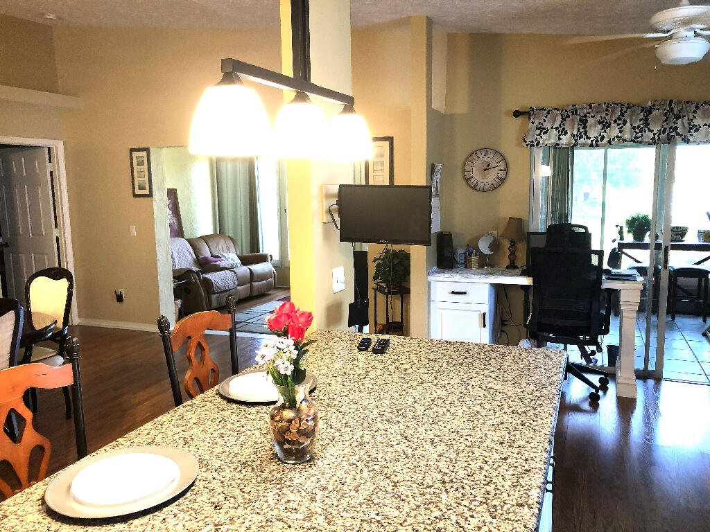 SPANISH LAKES FAIRWAYS NE PHASE - Residential