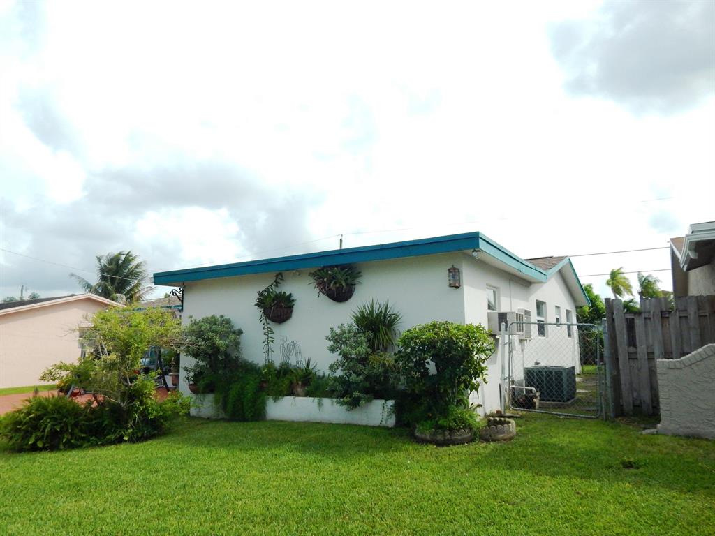 SUNRISE GOLF VILLAGE SEC 24 PART 1 - Residential