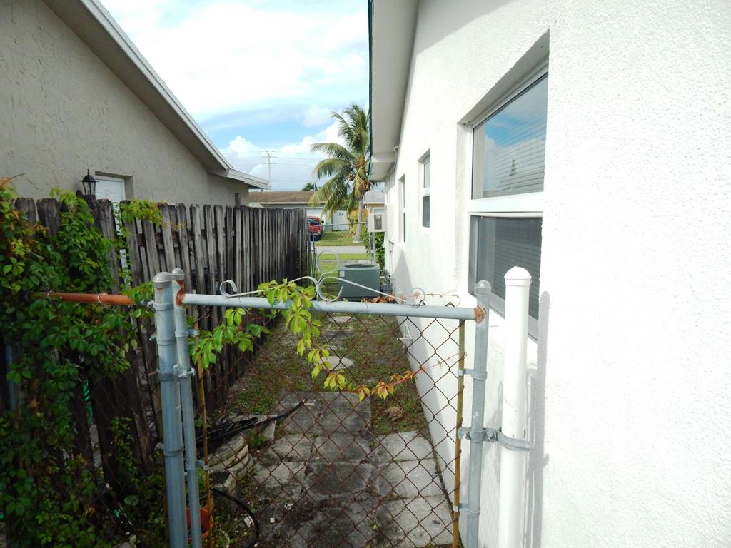 SUNRISE GOLF VILLAGE SEC 24 PART 1 - Residential