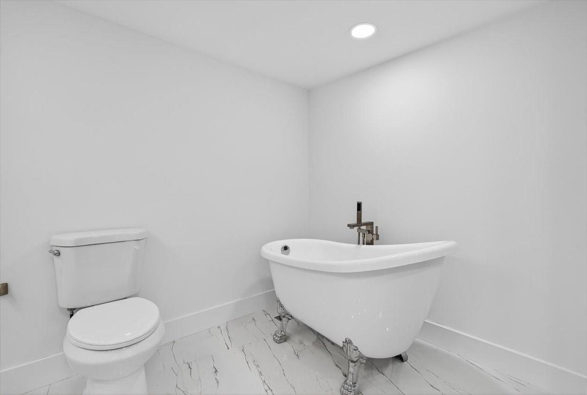 The Envoy - Residential