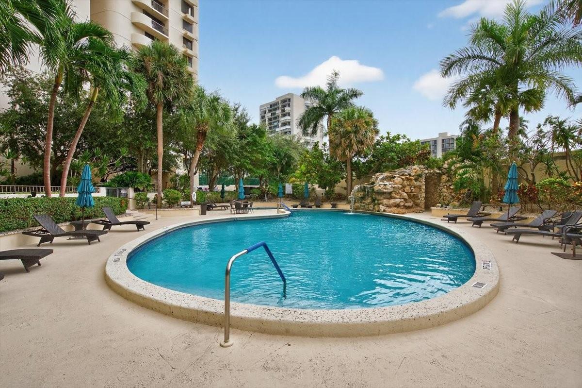 The Envoy - Residential