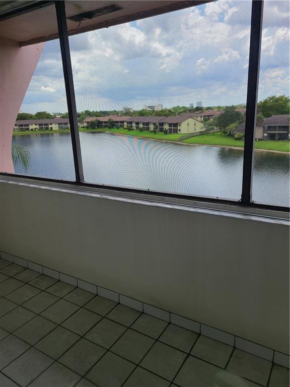 Sunrise Island 3 Condo - Residential