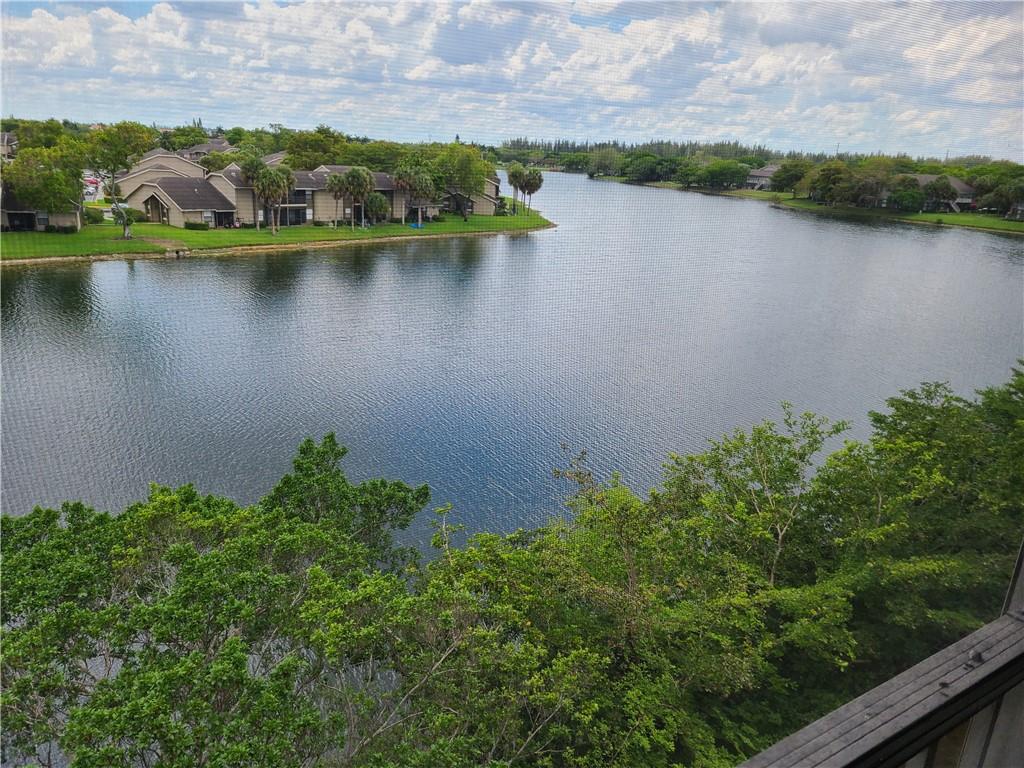 Sunrise Island 3 Condo - Residential