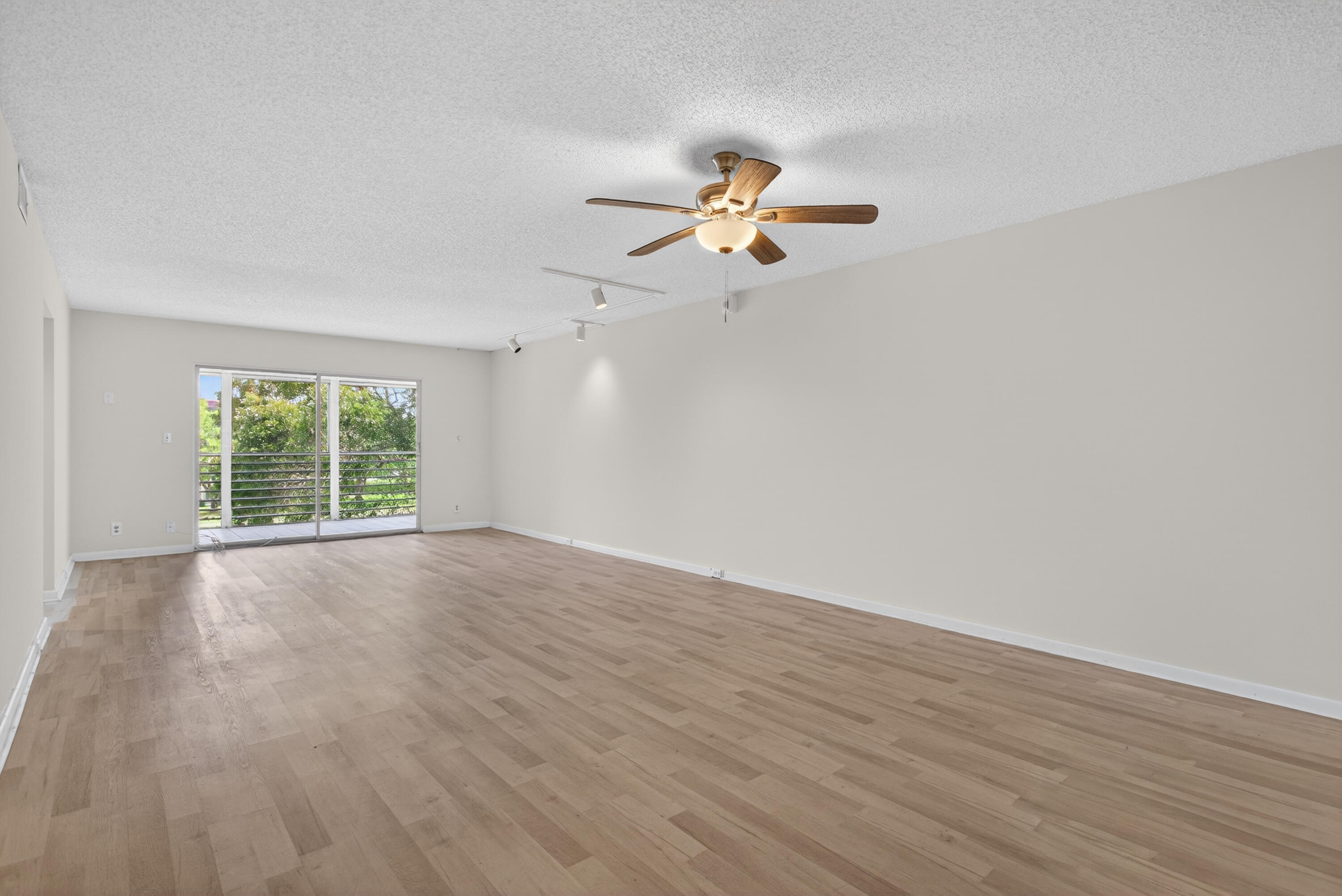 ARUBA VILLAGE F CONDO - Residential