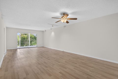 Tiny photo for 3306 Aruba Way #E3, Coconut Creek, FL 33066 (MLS # B26011375)