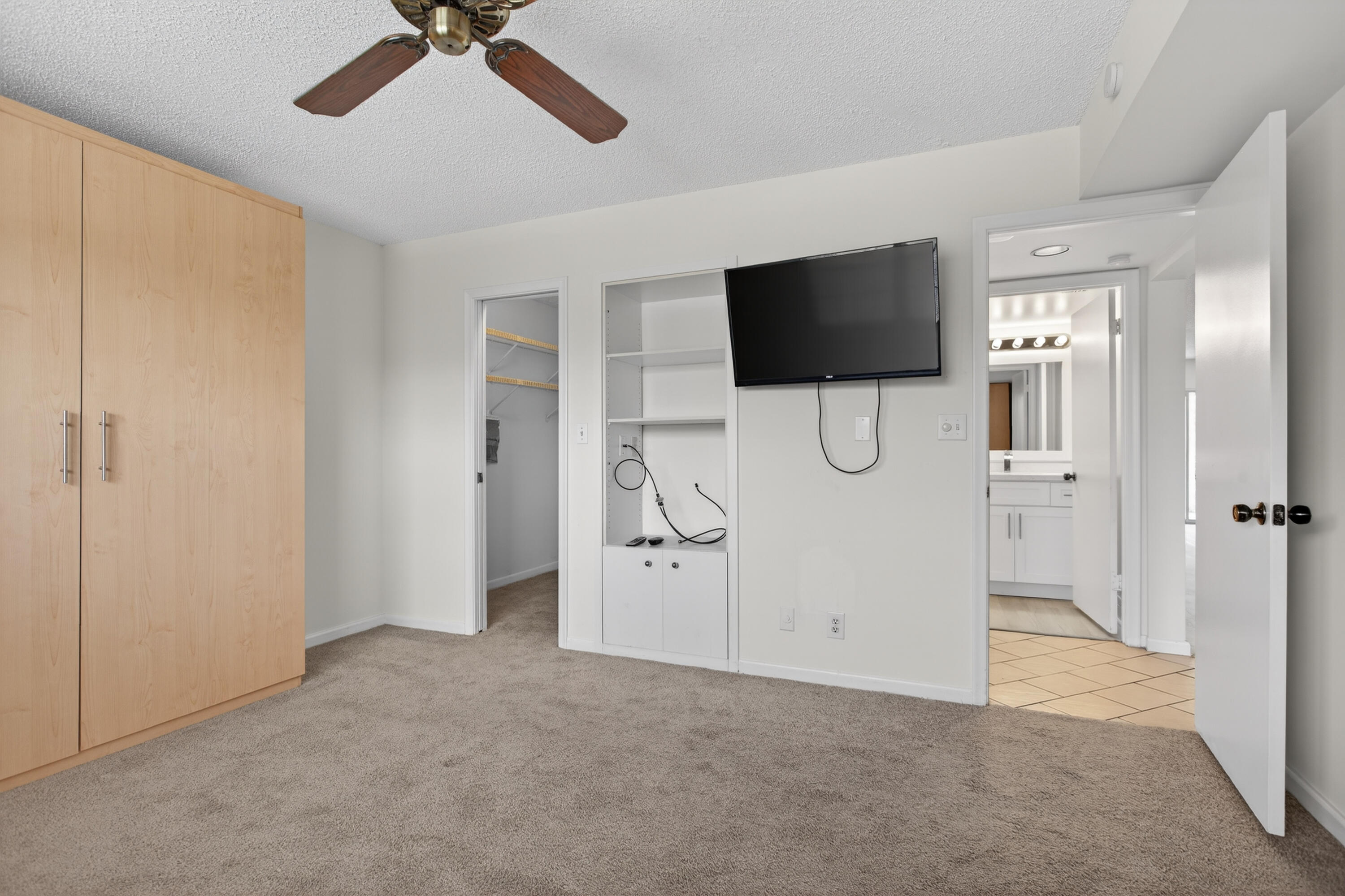 ARUBA VILLAGE F CONDO - Residential
