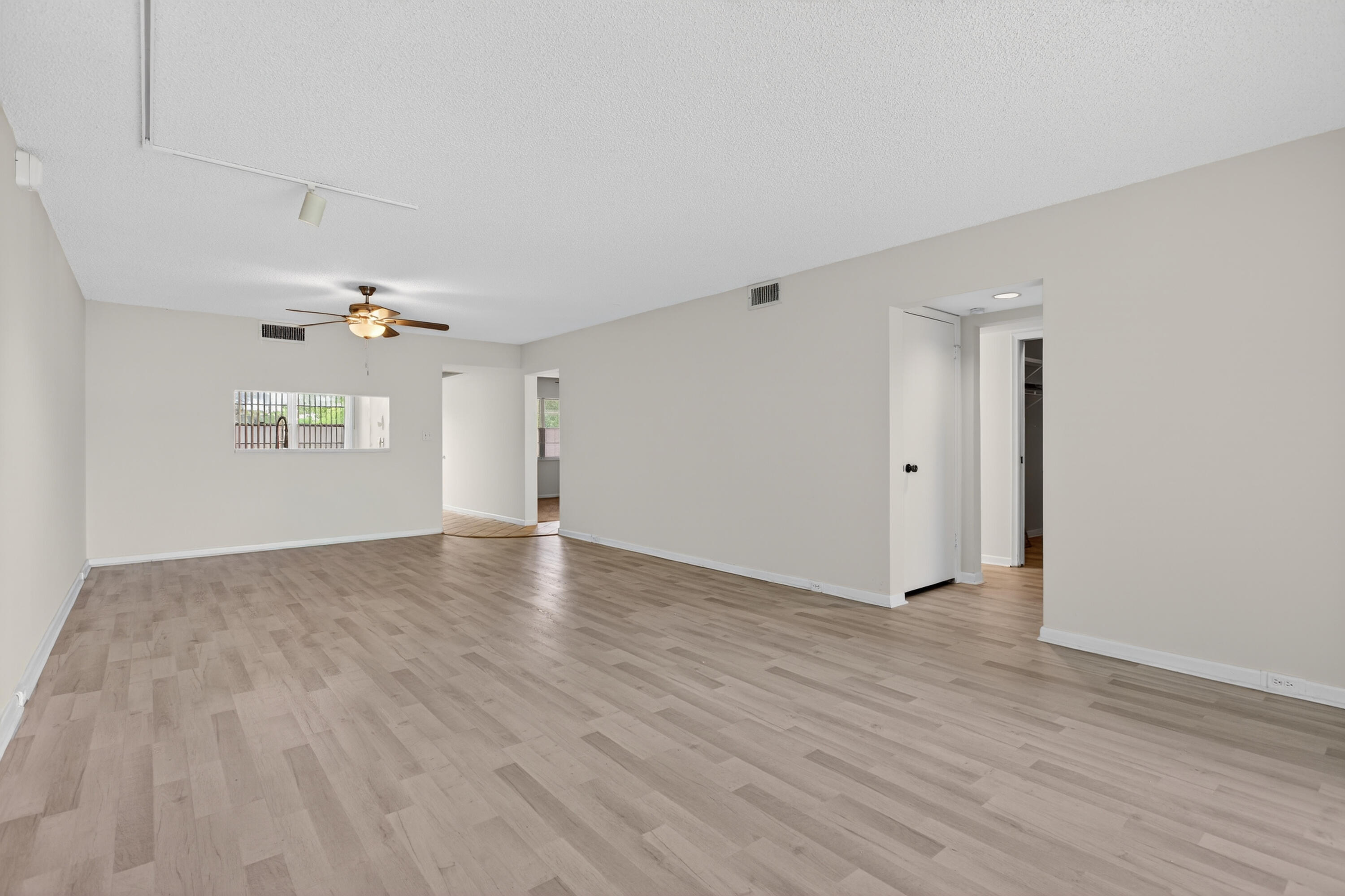 ARUBA VILLAGE F CONDO - Residential
