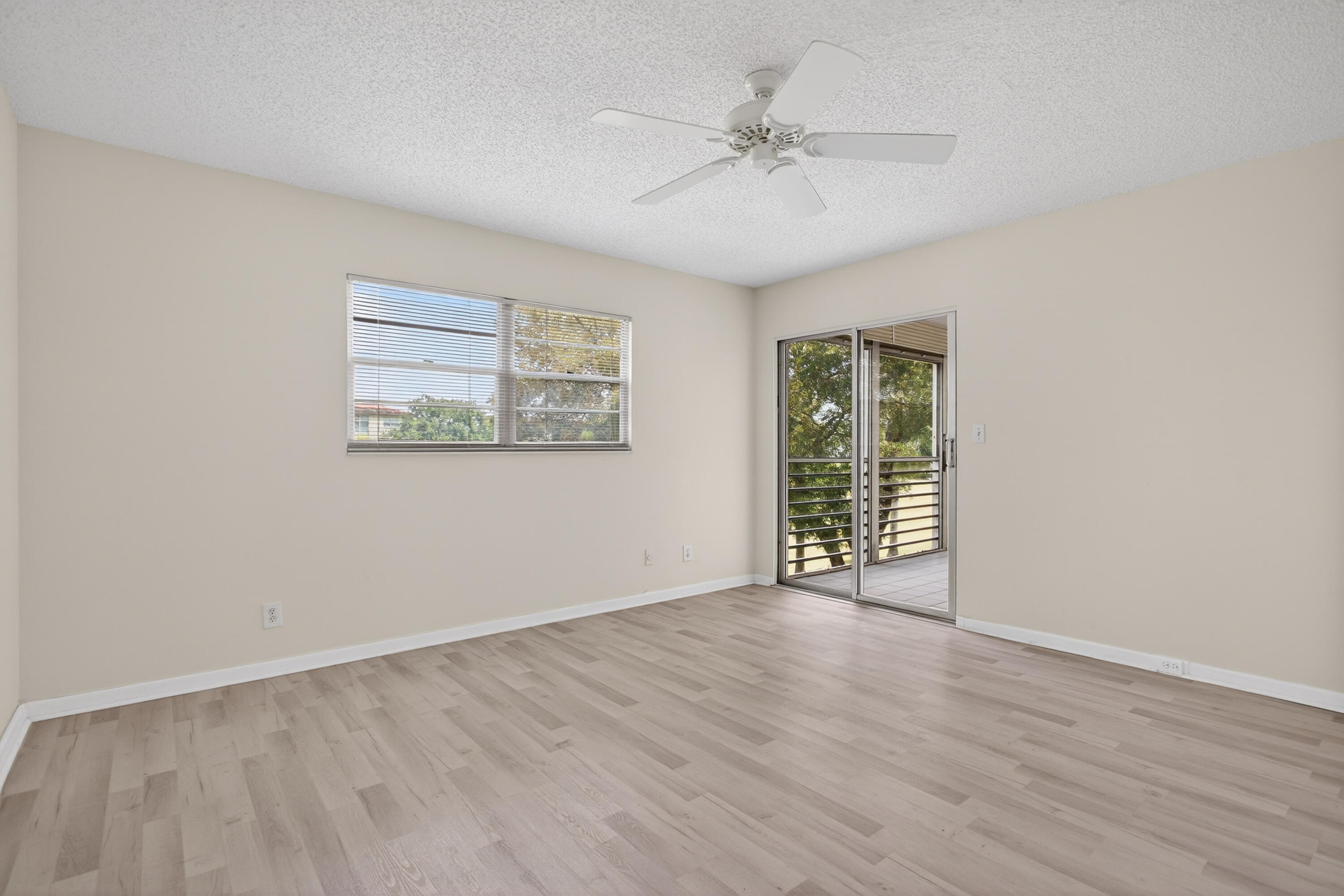 ARUBA VILLAGE F CONDO - Residential