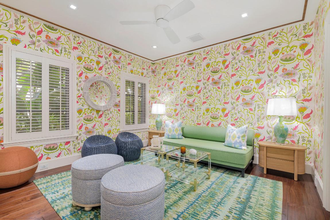 EL CID IN - Residential