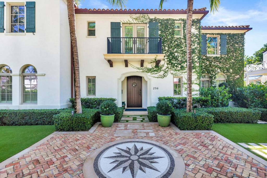 Photo of 256262 Cordova Road, West Palm Beach, FL 33401 (MLS # R11138555)