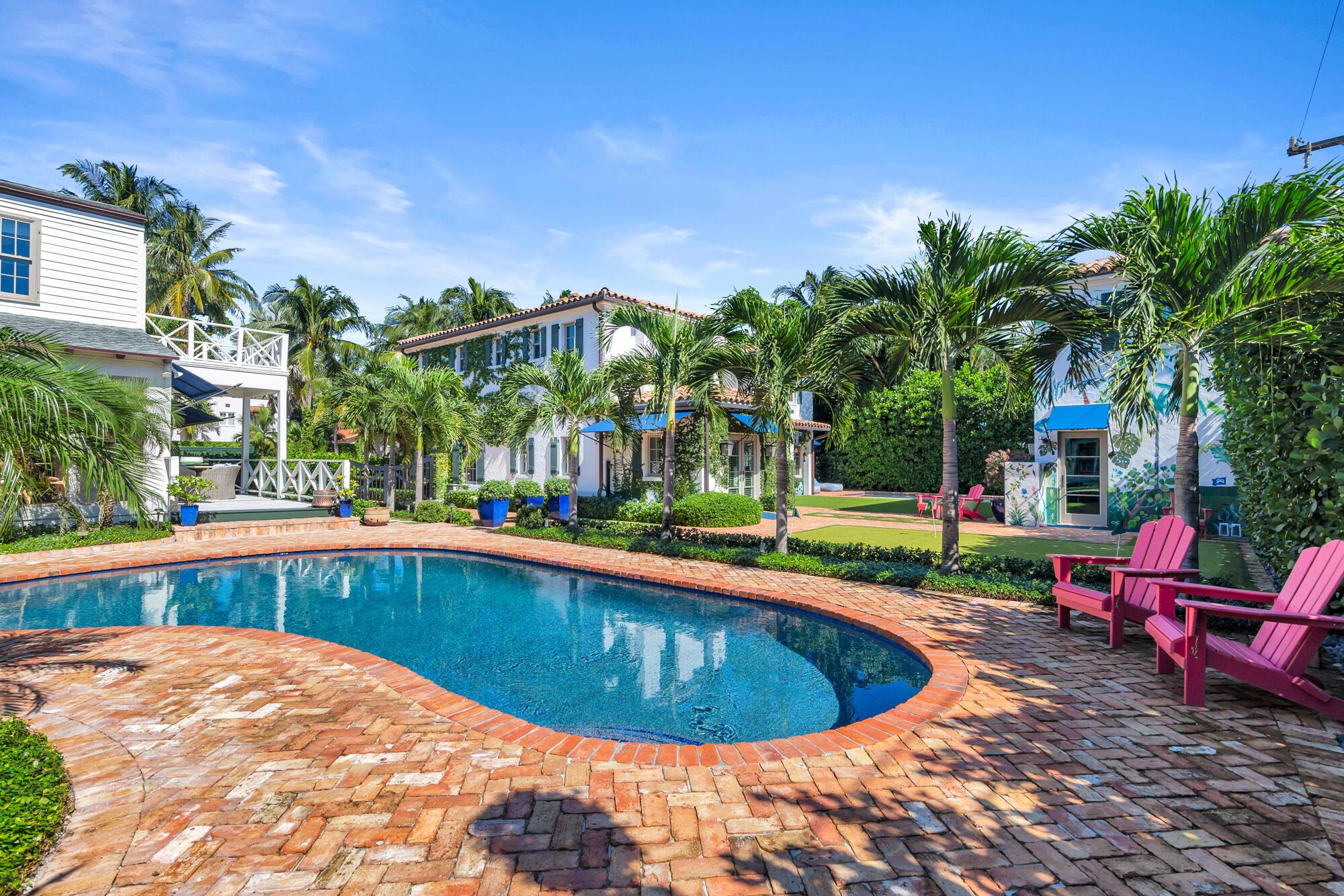 EL CID IN - Residential