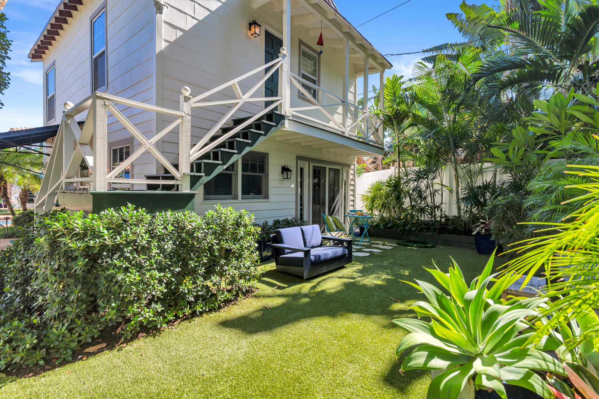 EL CID IN - Residential